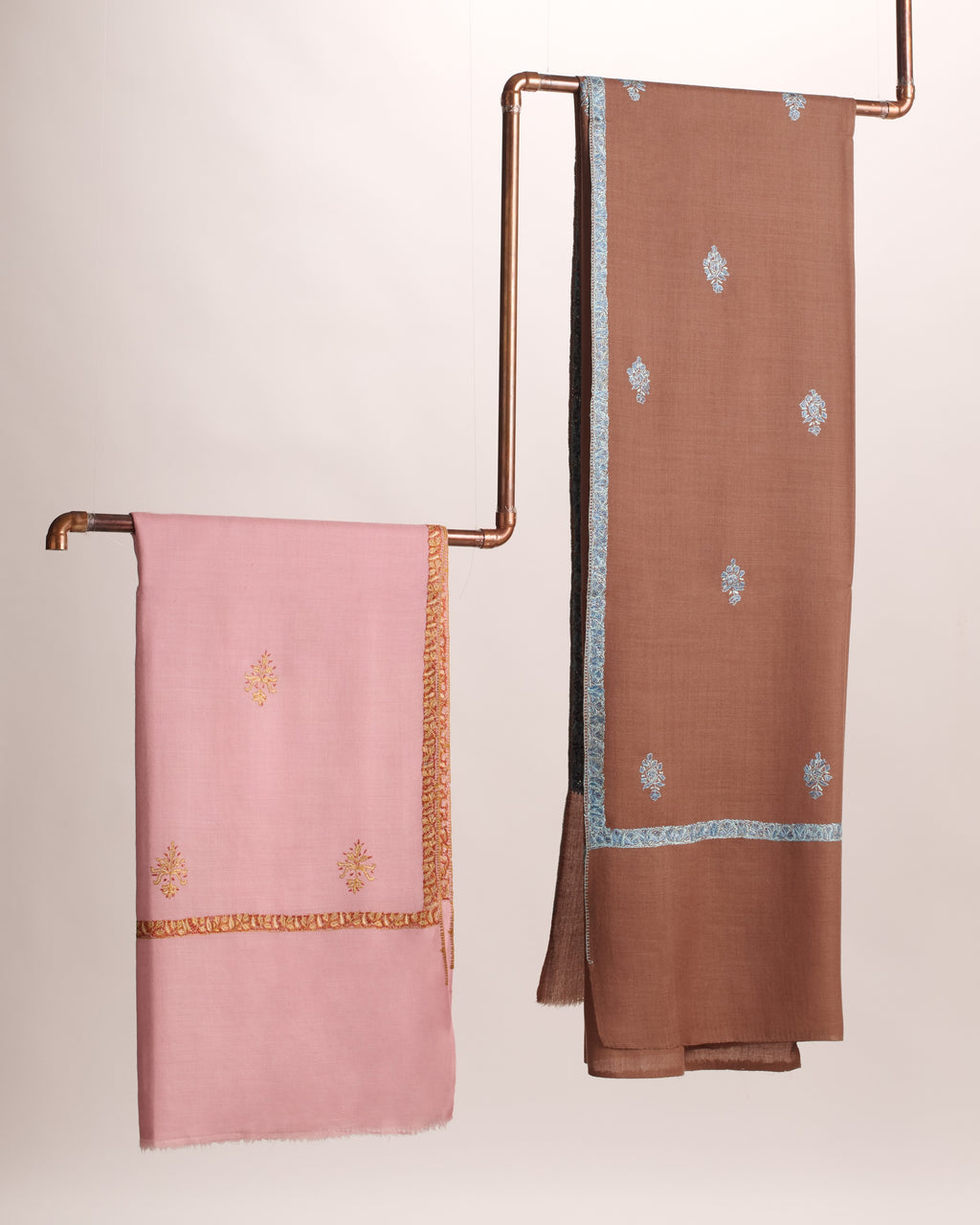Cashmina Hashi - Cashmina Hashi Buti Shawl