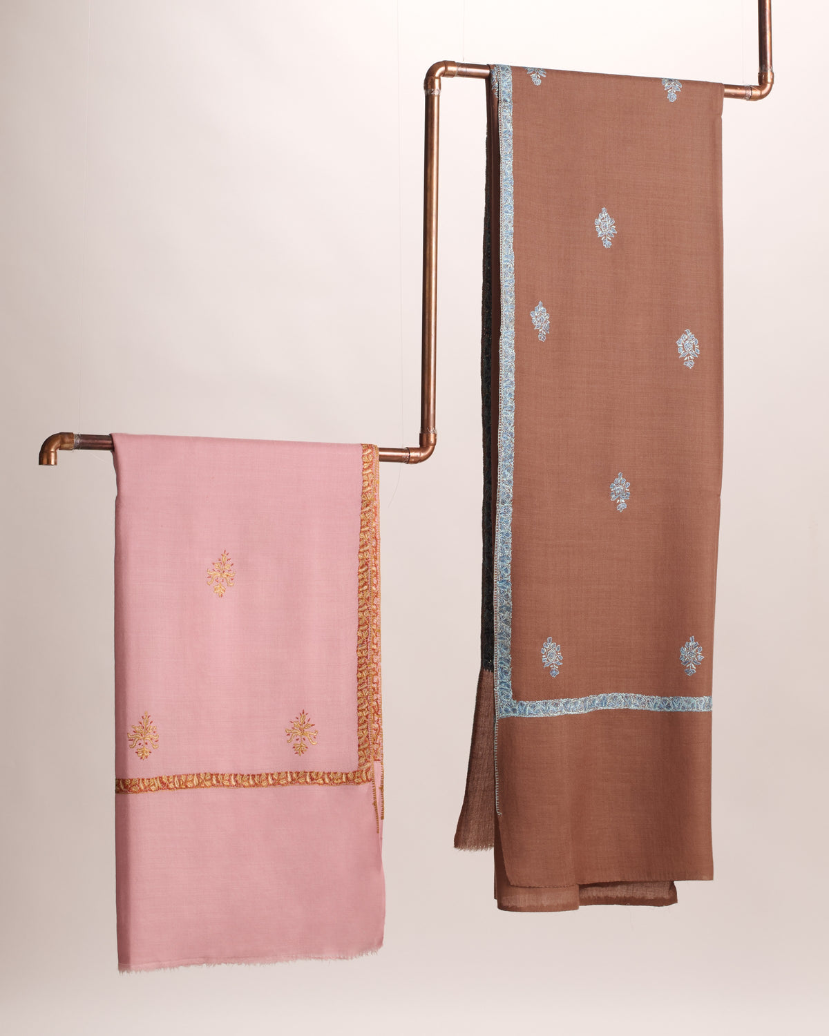 Cashmina Hashi - Cashmina Hashi Buti Shawl