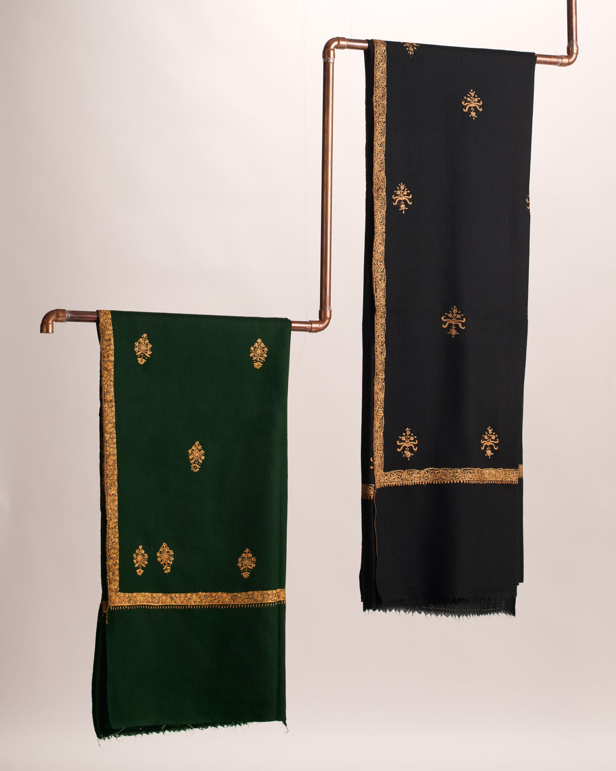 Cashmina Hashi - Cashmina Hashi Buti Shawl