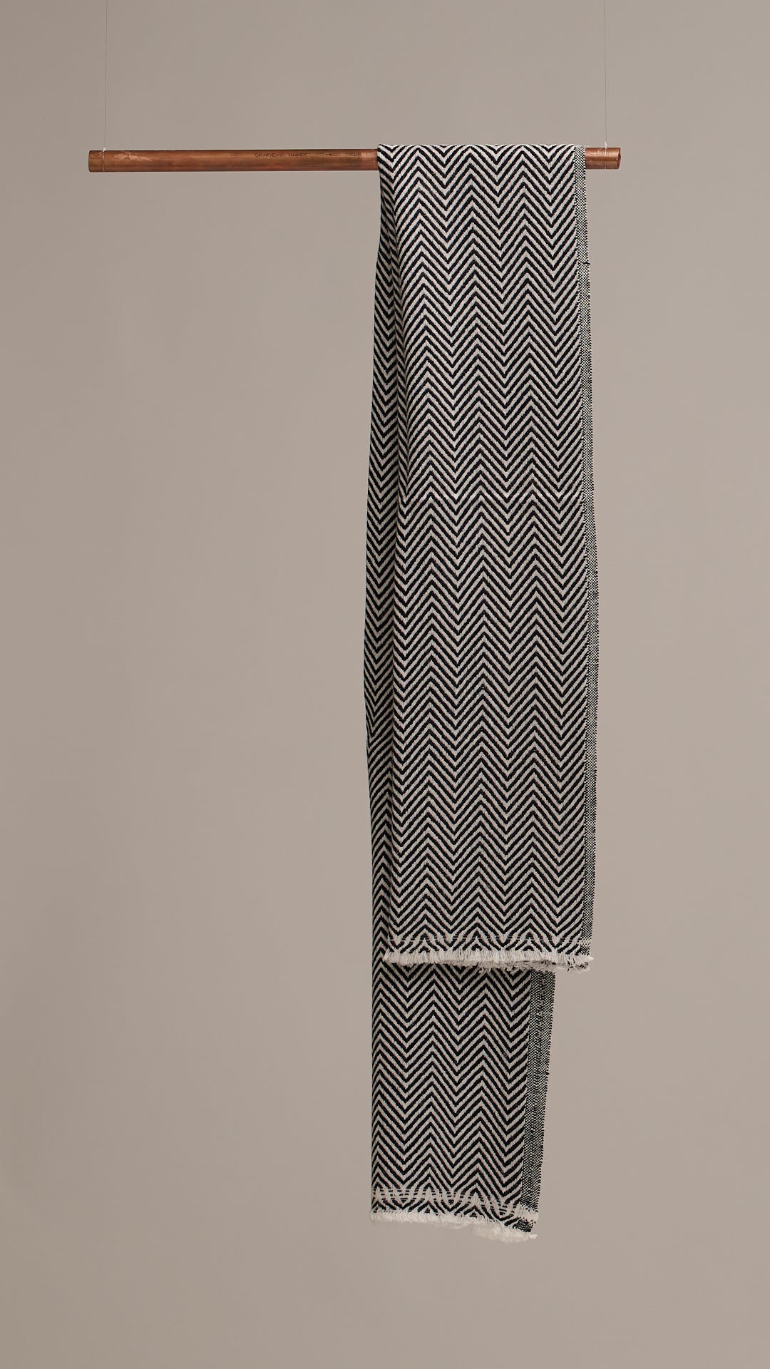 Chevron Core - Fine Wool Chevron Weave Muffler