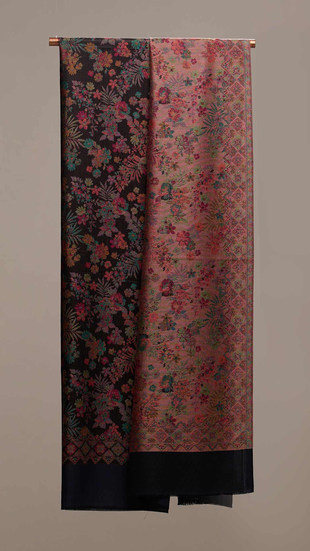 Jamavar Core - Classic Jamavar Reversible Shawl