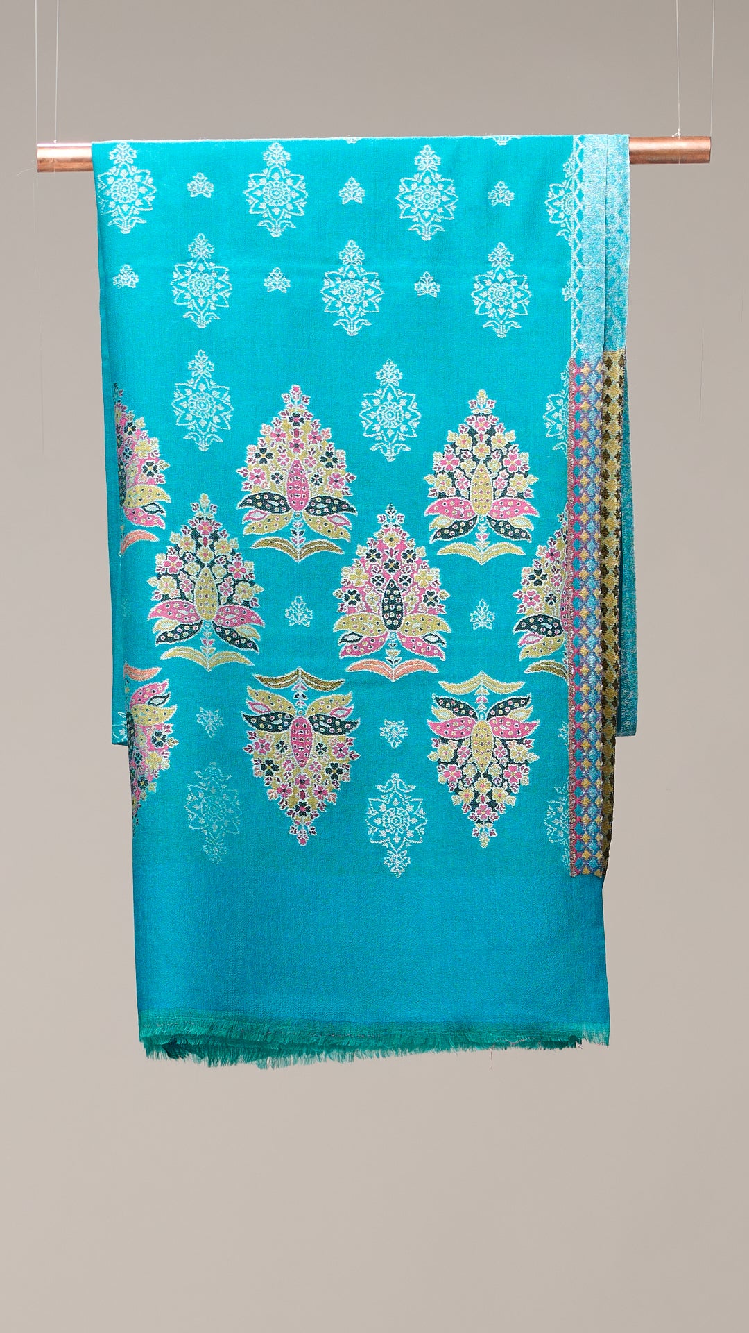 Buti Frame - Buti Palla Shawl