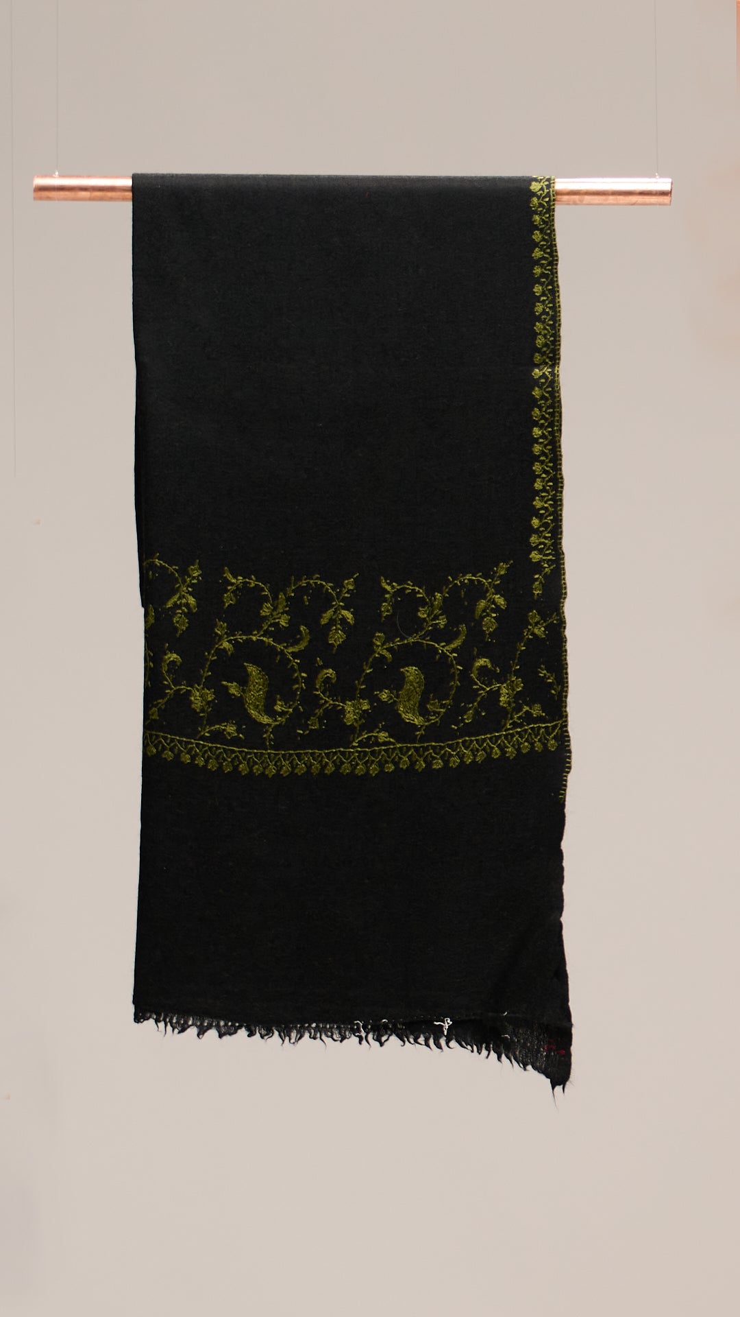 Sozni Buti Palla Stole