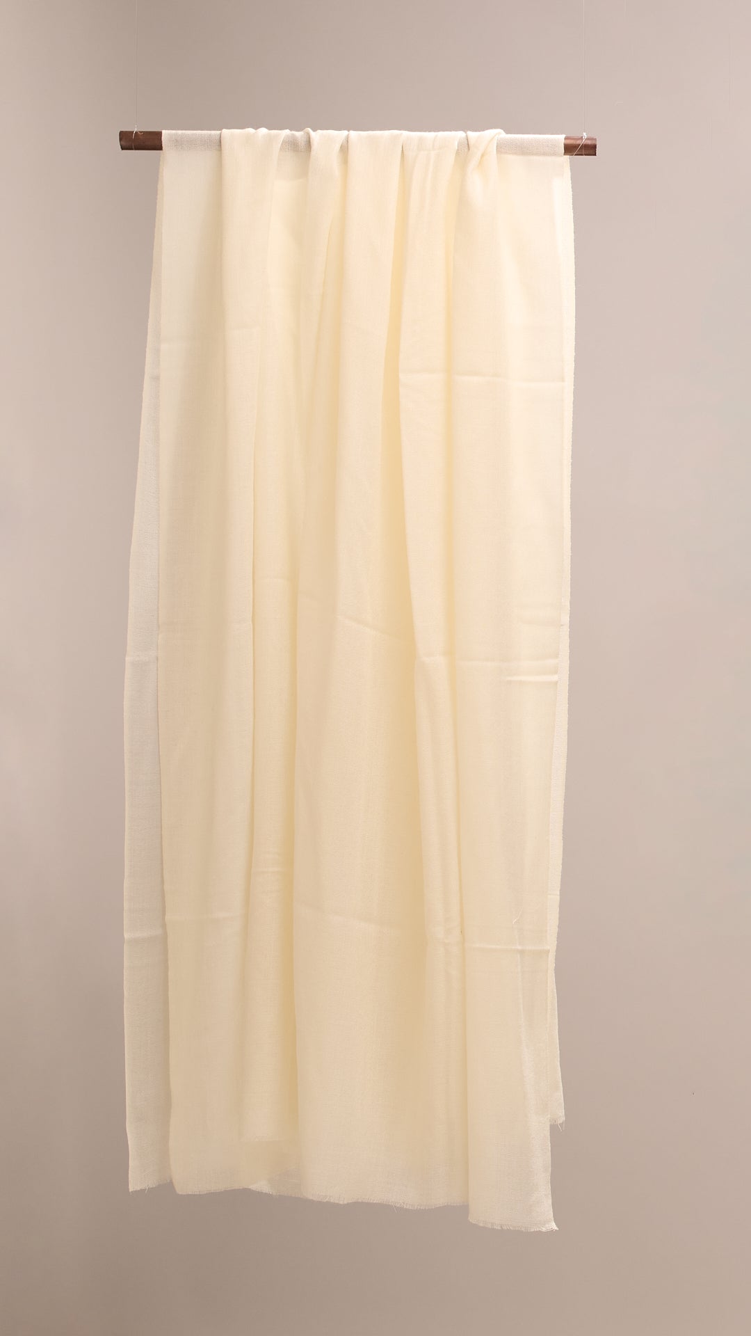 Aurum Plain - Pure Wool Classic Shawl