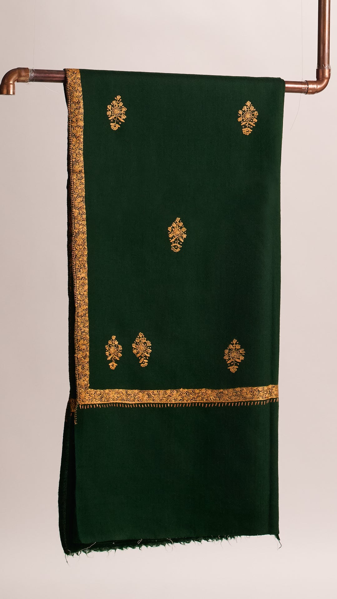 Cashmina Hashi - Cashmina Hashi Buti Shawl