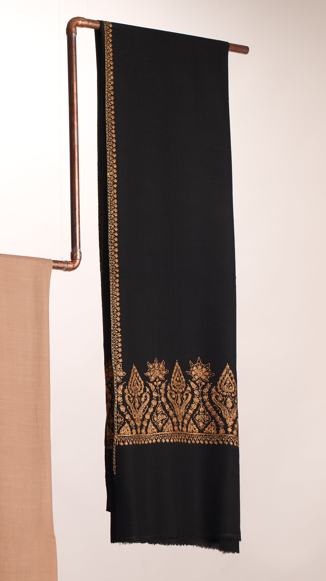 Cashmina Palla - Cashmina Palla Embroidery Shawl